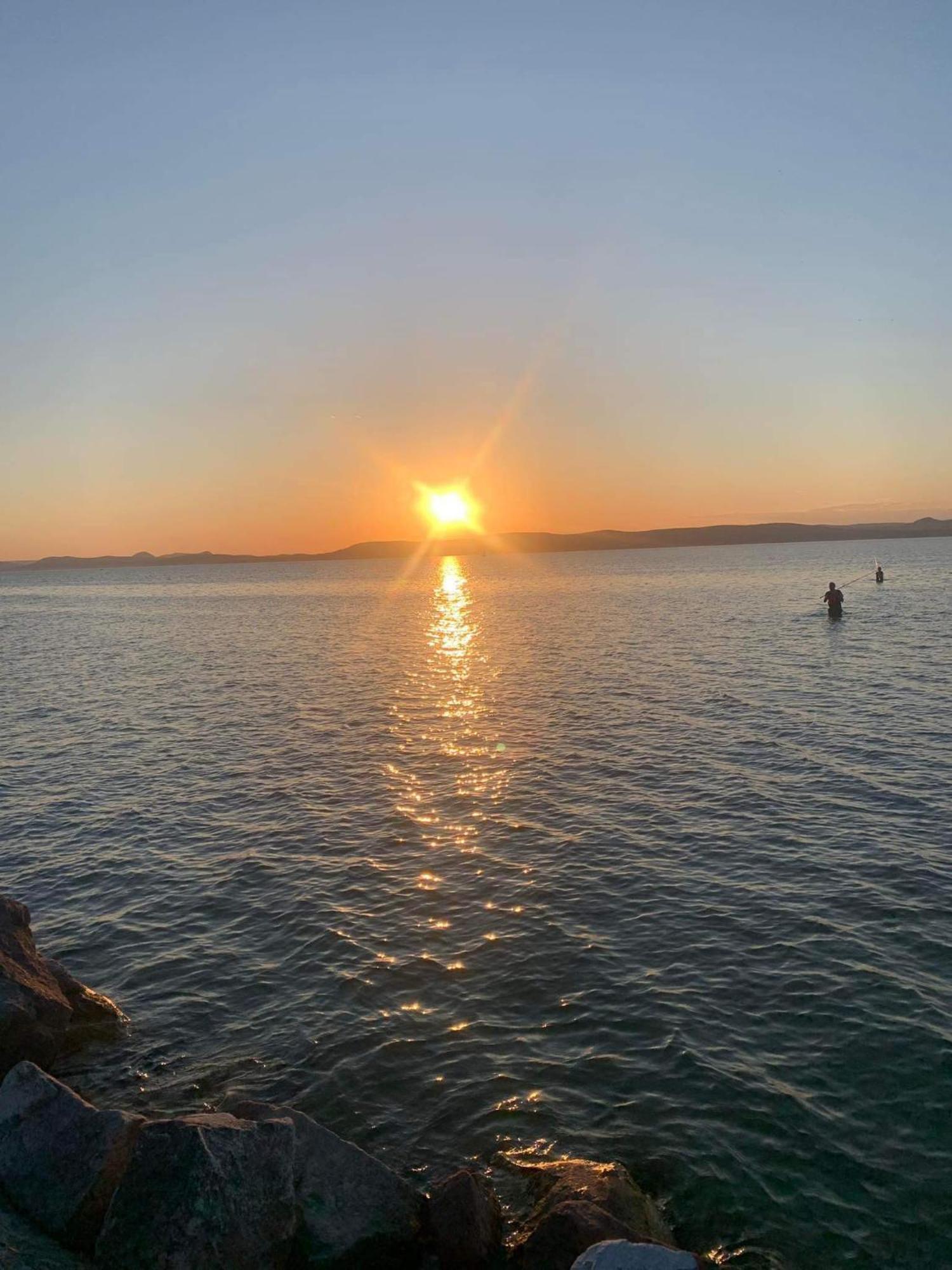 Balatonszárszó Villa Lipi - Home Away From Home מראה חיצוני תמונה